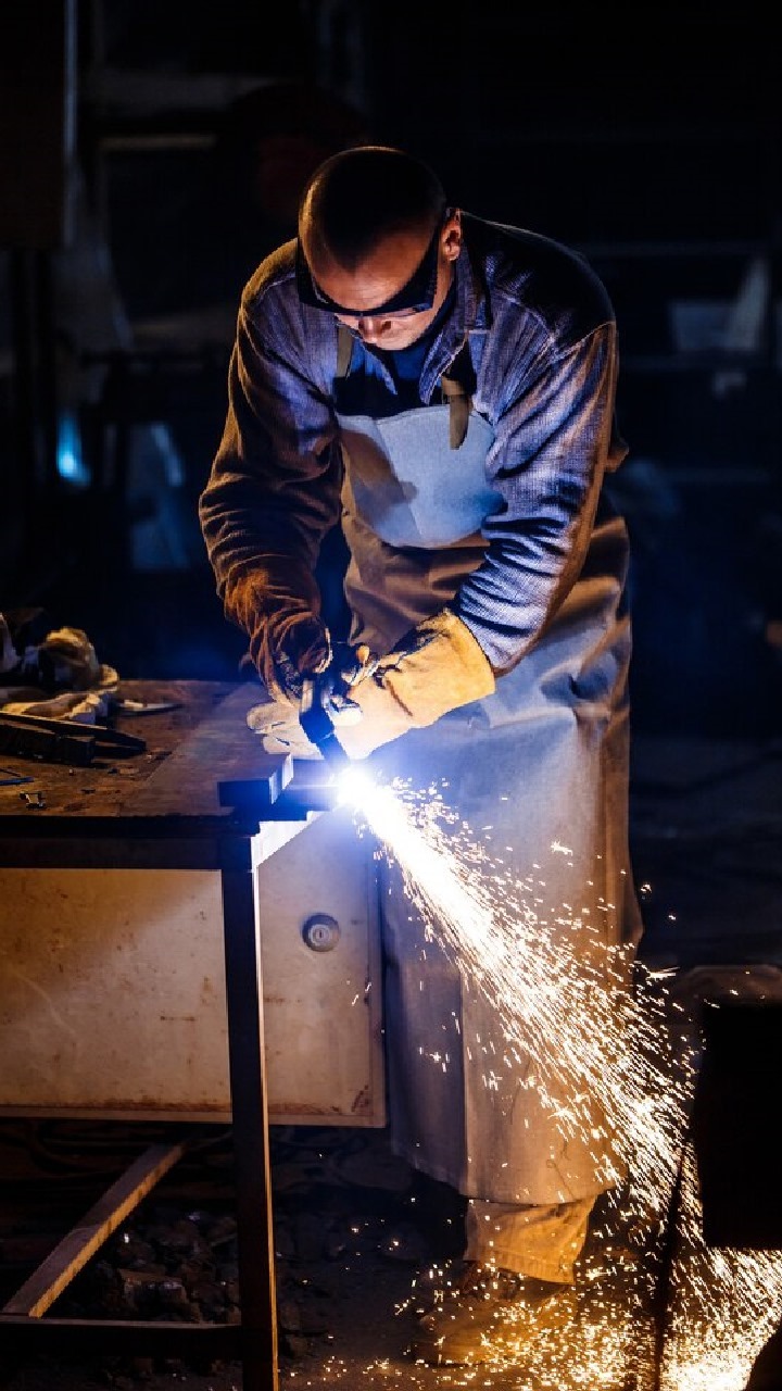 metal fabrication in uae